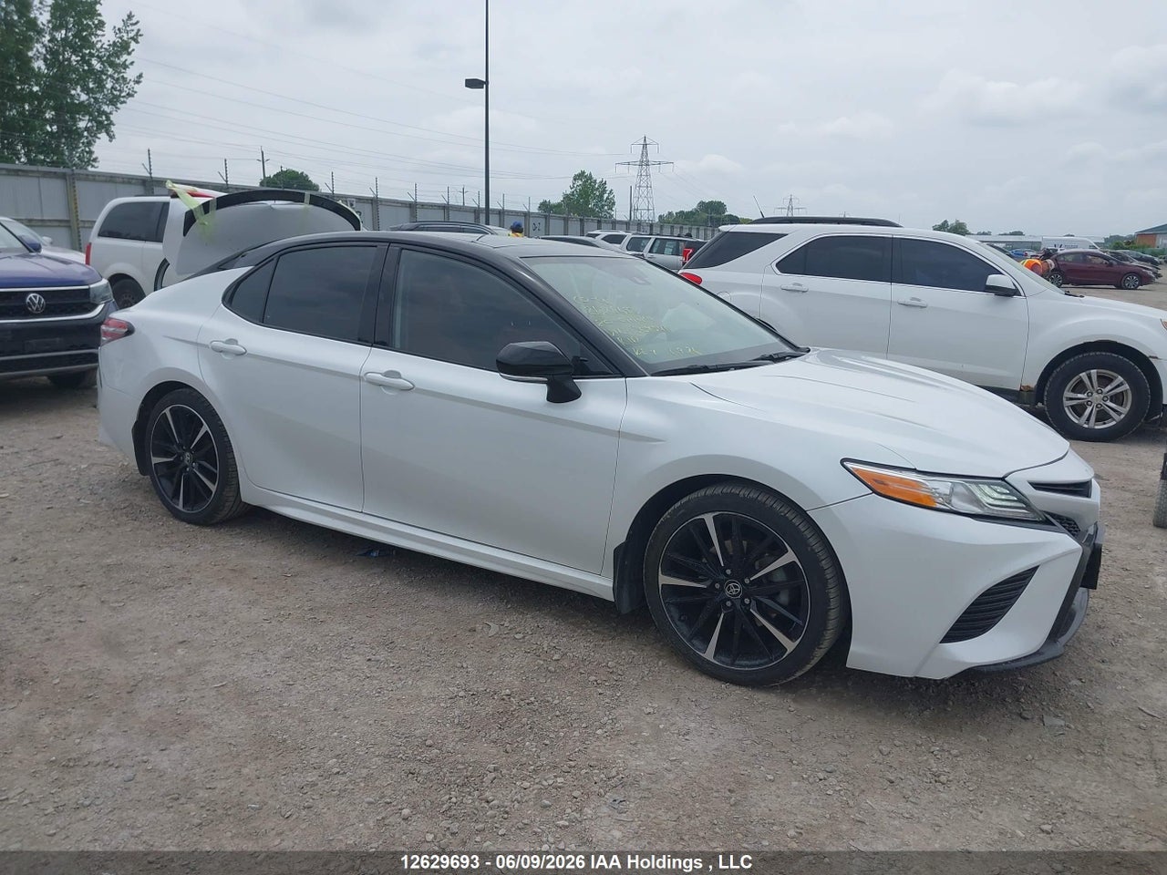 4T1K61AK2LU309541 · 2020 TOYOTA CAMRY XSE