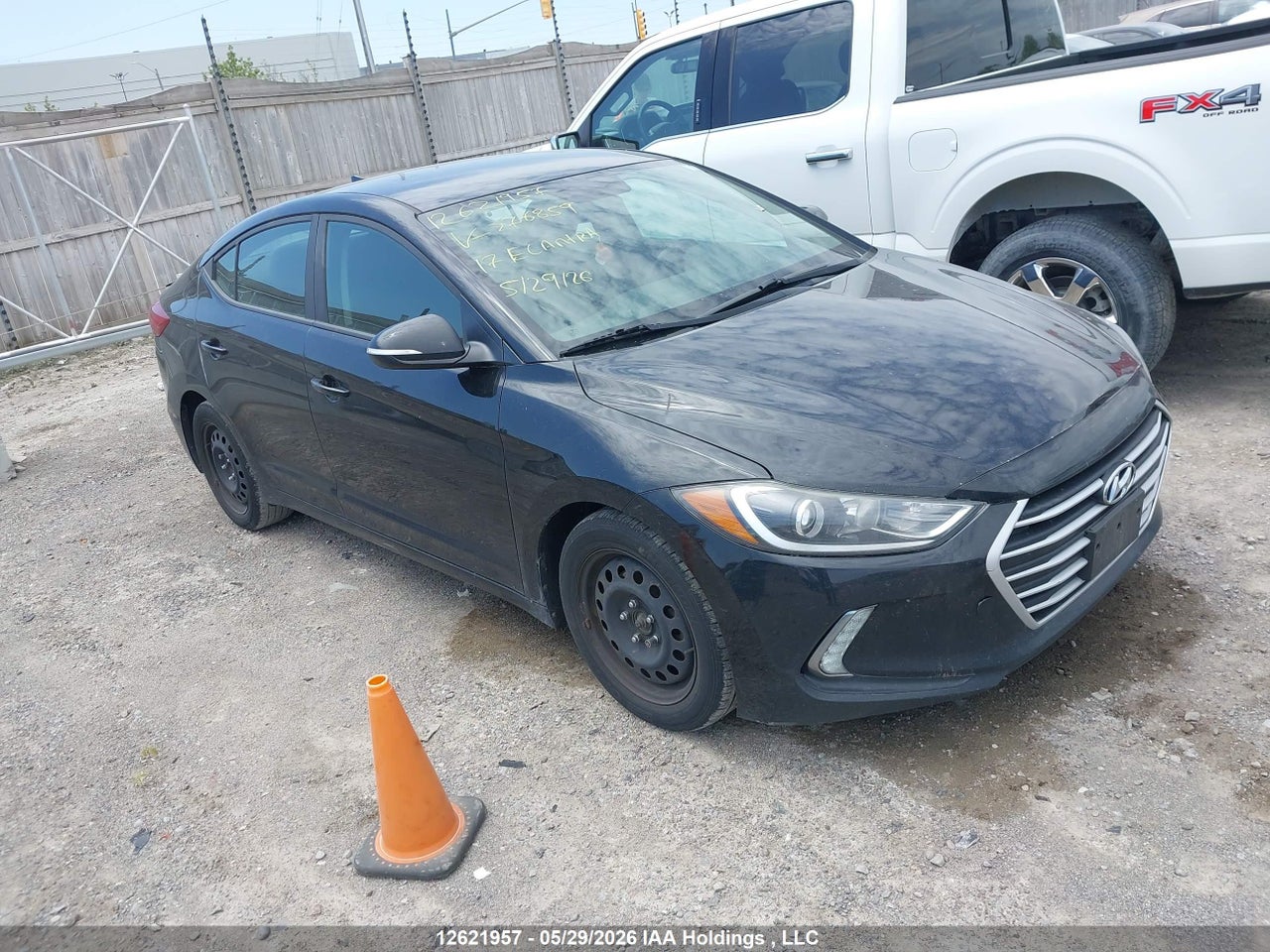 KMHD84LF4HU276859 · 2017 HYUNDAI ELANTRA GL