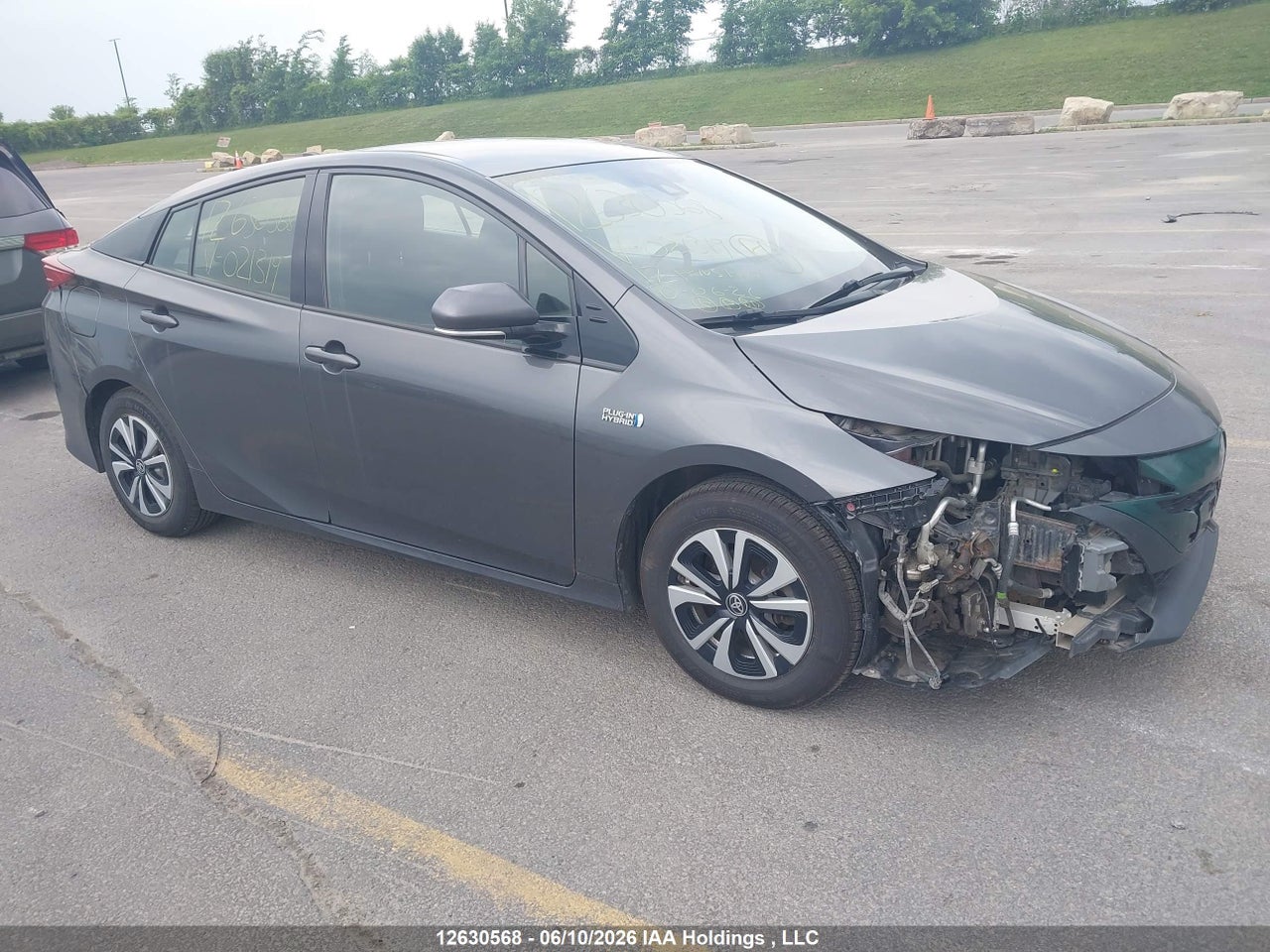 JTDKARFP3H3021319 · 2017 TOYOTA PRIUS PRIME
