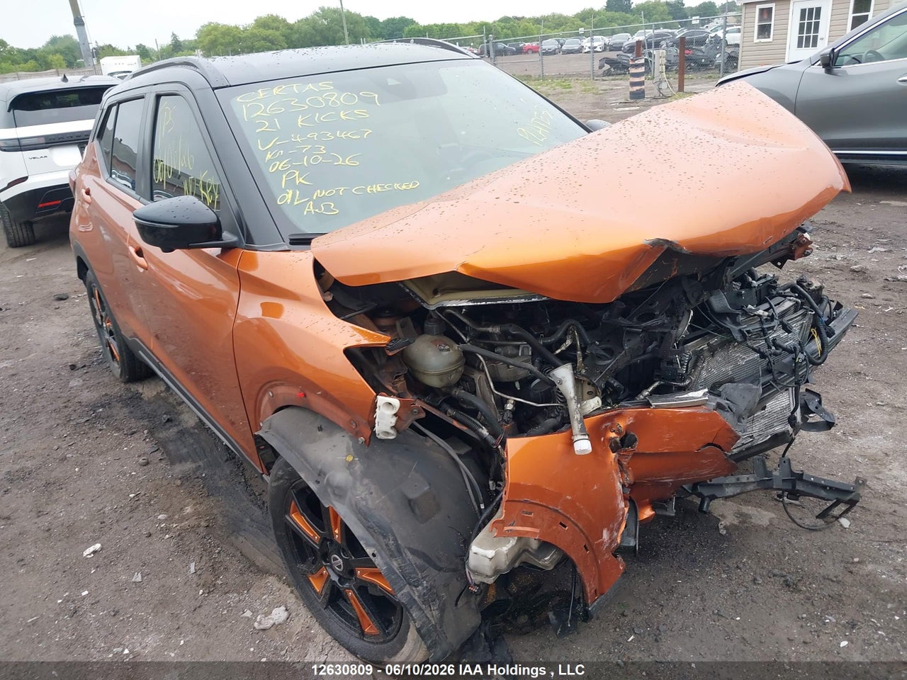 3N1CP5DV1ML493467 · 2021 NISSAN KICKS SR