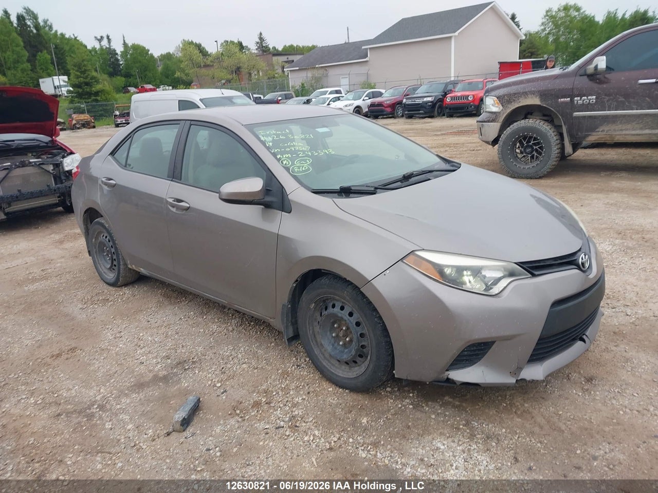 2T1BURHE9EC097567 · 2014 TOYOTA COROLLA LE · 1/12