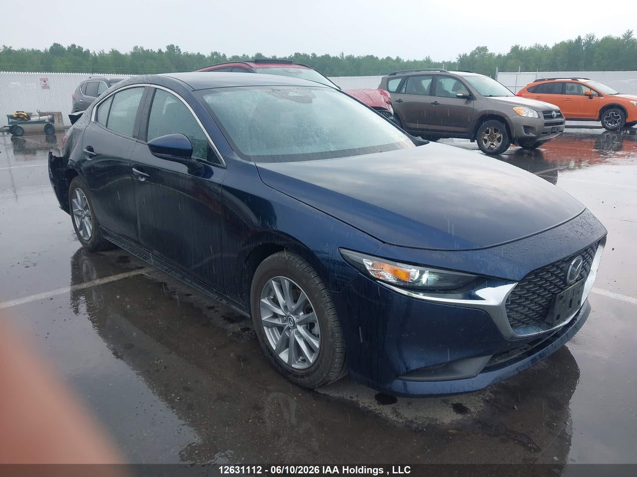 JM1BPACM3R1702135 · 2024 MAZDA 3 PREFERRED