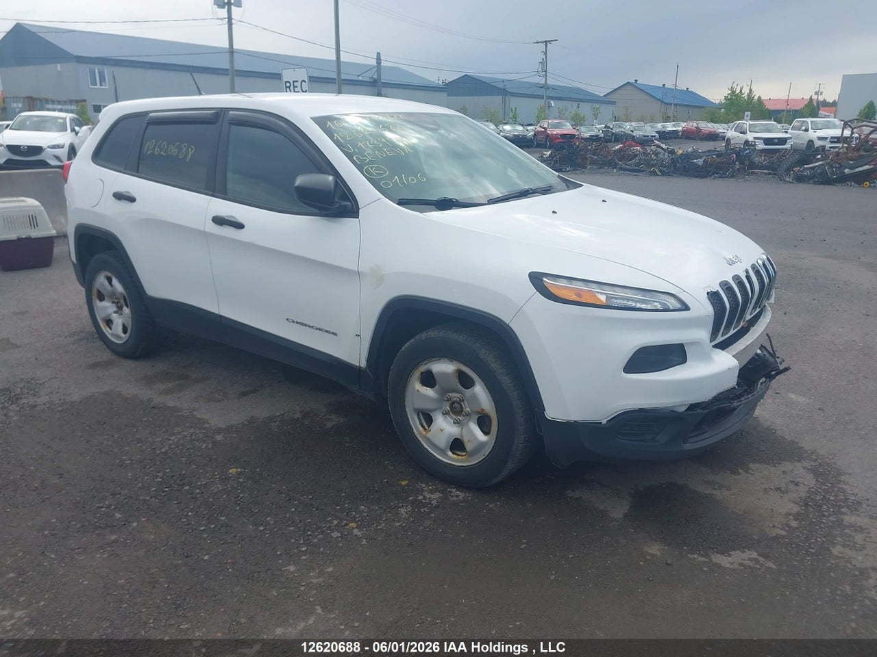 1C4PJMABXGW173938 · 2016 JEEP CHEROKEE SPORT