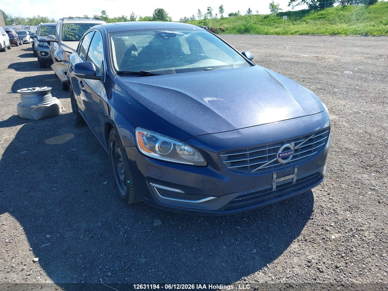 YV1902FH4E1282025 · 2014 VOLVO S60