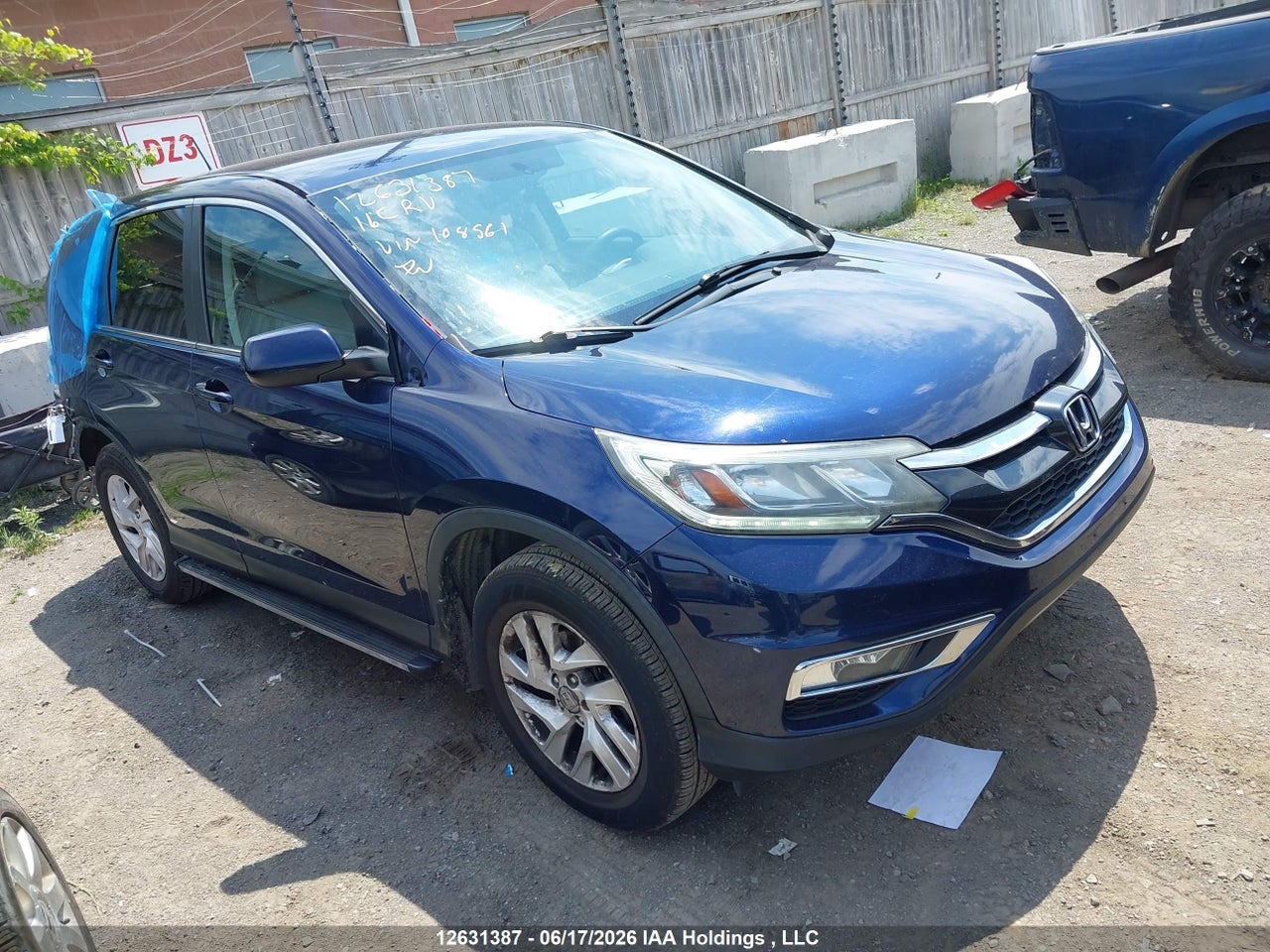 2HKRM4H49GH108561 · 2016 HONDA CR-V SE