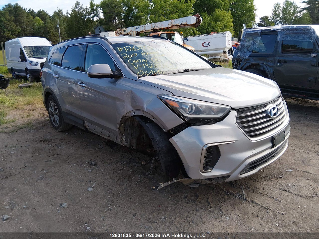 KM8SNDHF1HU192863 · 2017 HYUNDAI SANTA FE SE/LIMITED