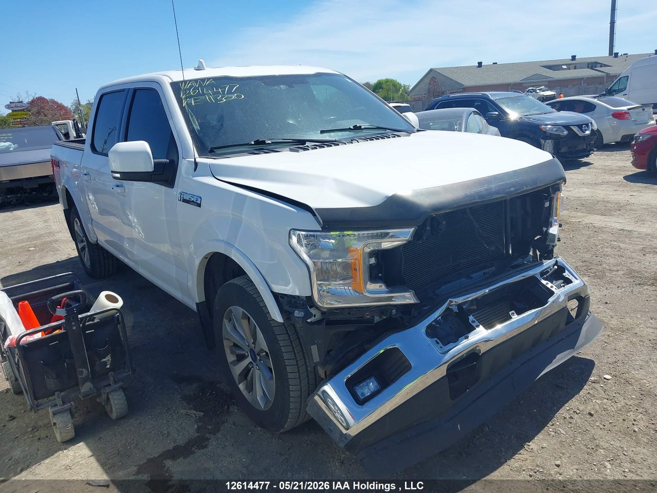 1FTEW1EG7JFE11300 · 2018 FORD F-150 LARIAT