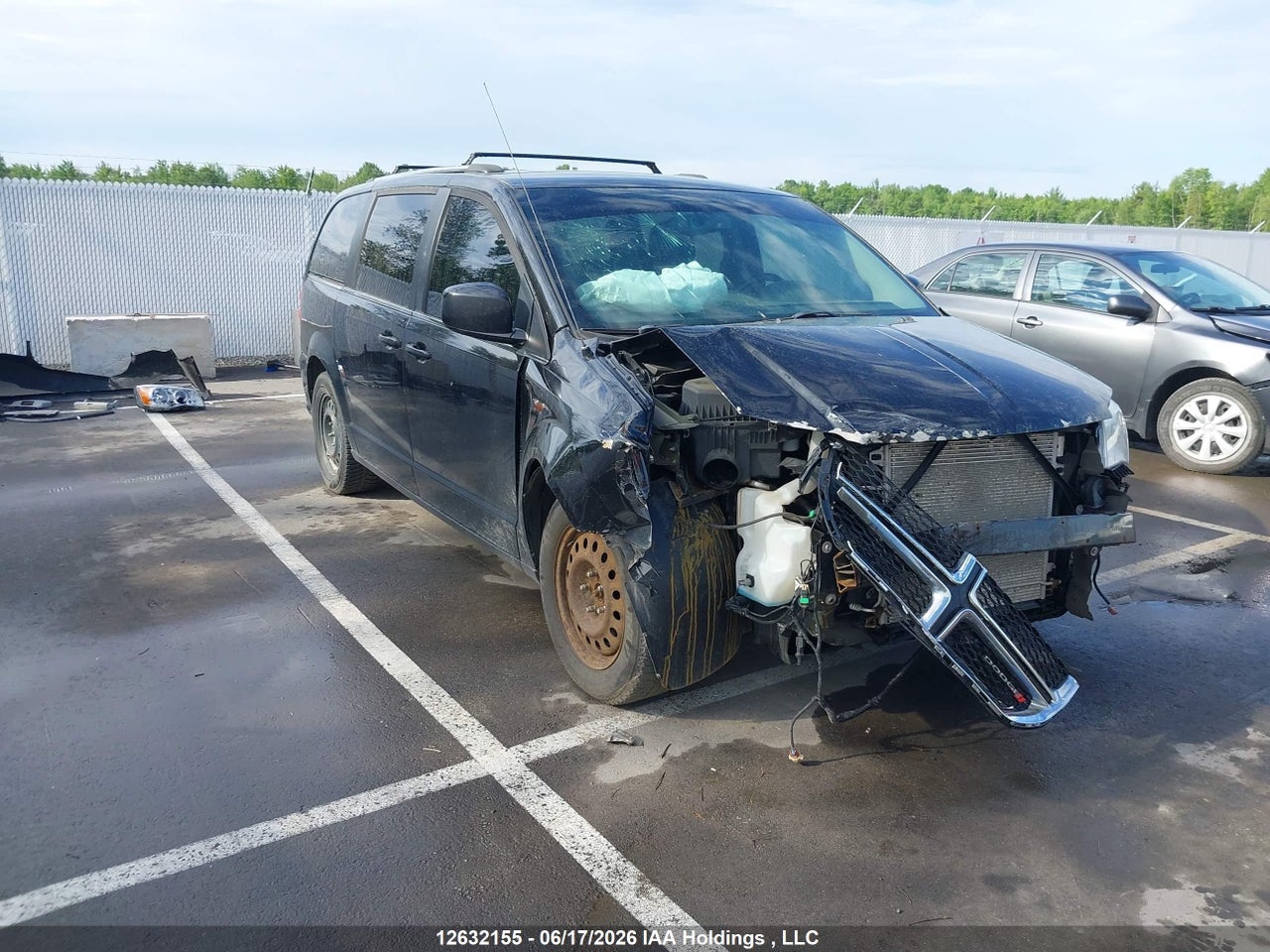 2C4RDGDG7JR290112 · 2018 DODGE GRAND CARAVAN CREW