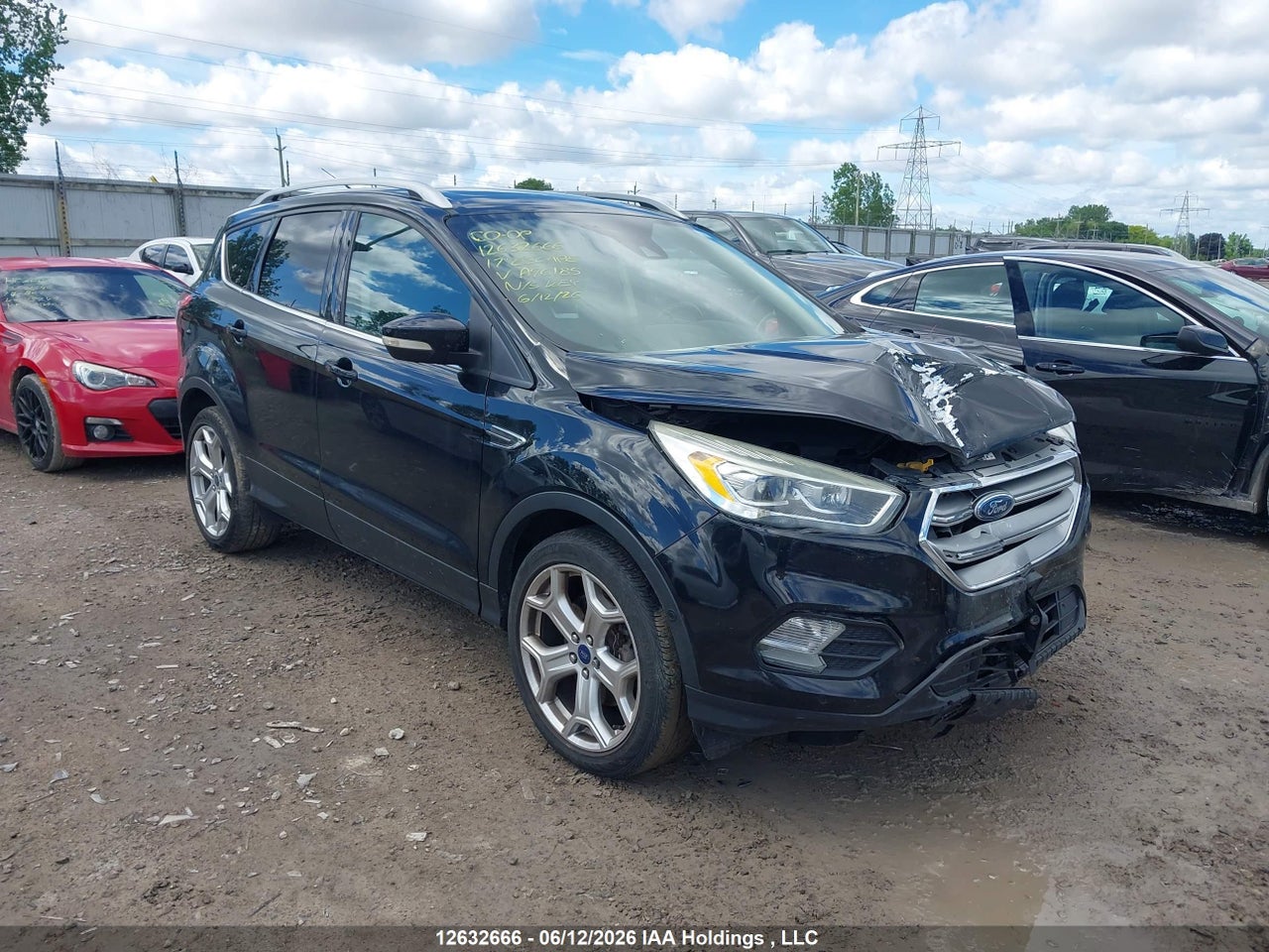 1FMCU9J96HUA96185 · 2017 FORD ESCAPE TITANIUM