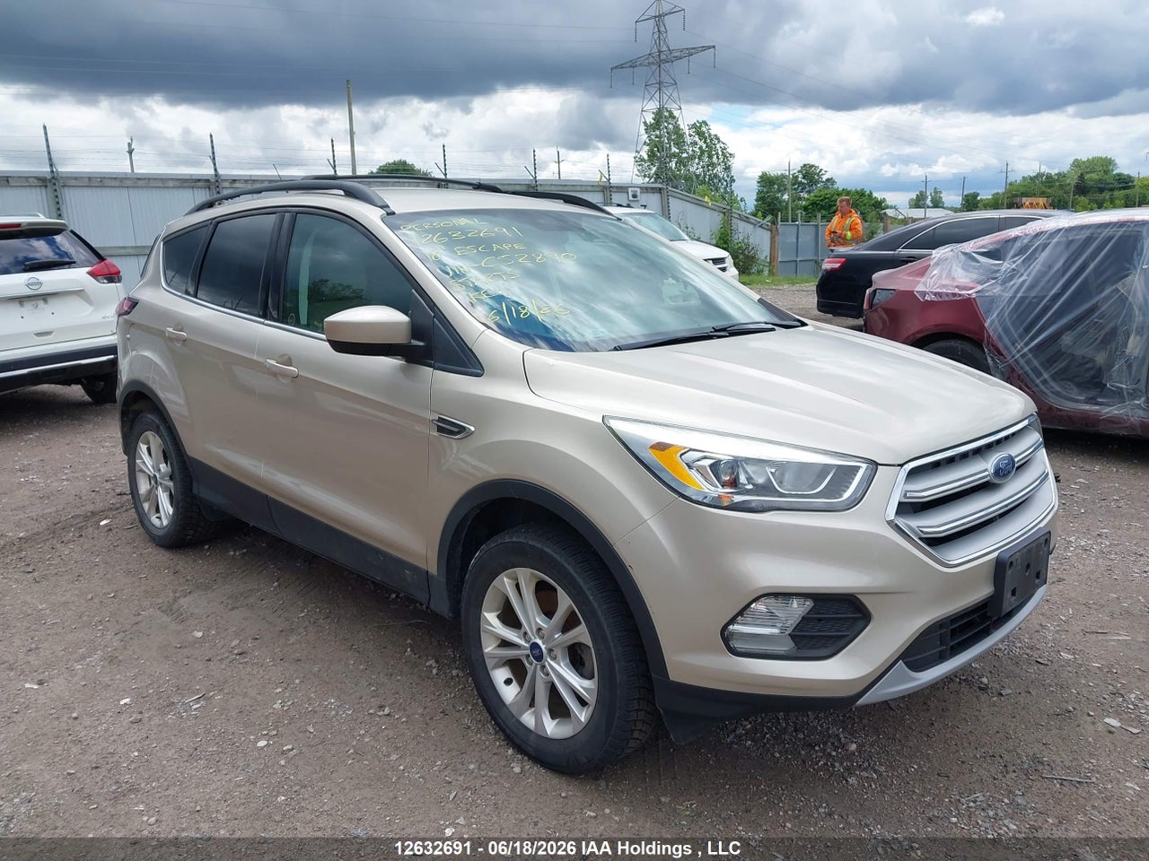 1FMCU0HD3JUC52890 · 2018 FORD ESCAPE SEL