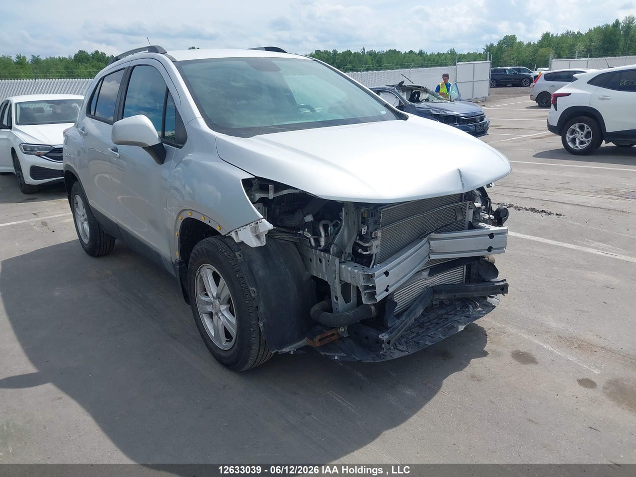 KL7CJPSB7MB318402 · 2021 CHEVROLET trax lt