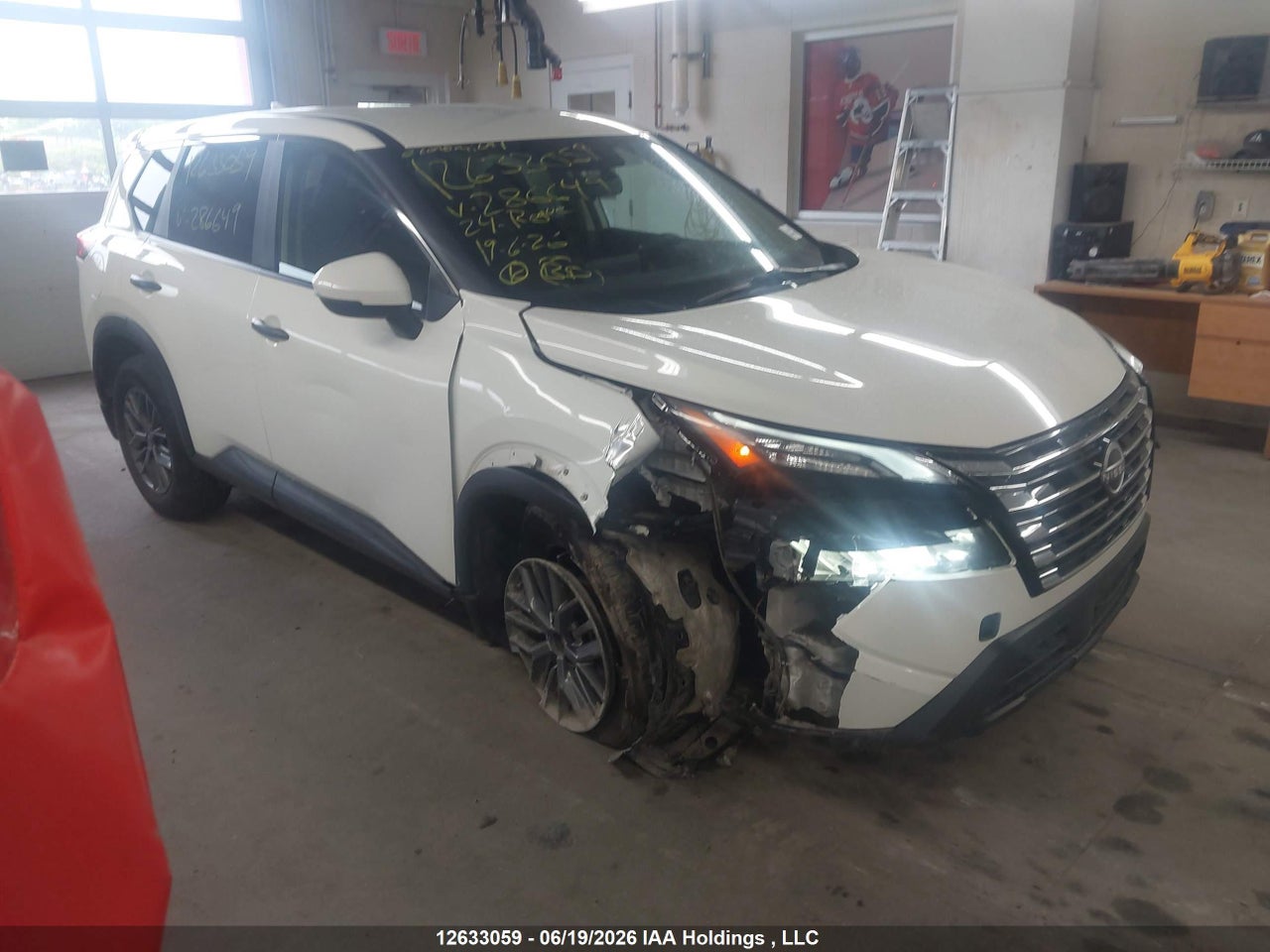 JN8BT3AB1RW286649 · 2024 NISSAN ROGUE S · 1/12