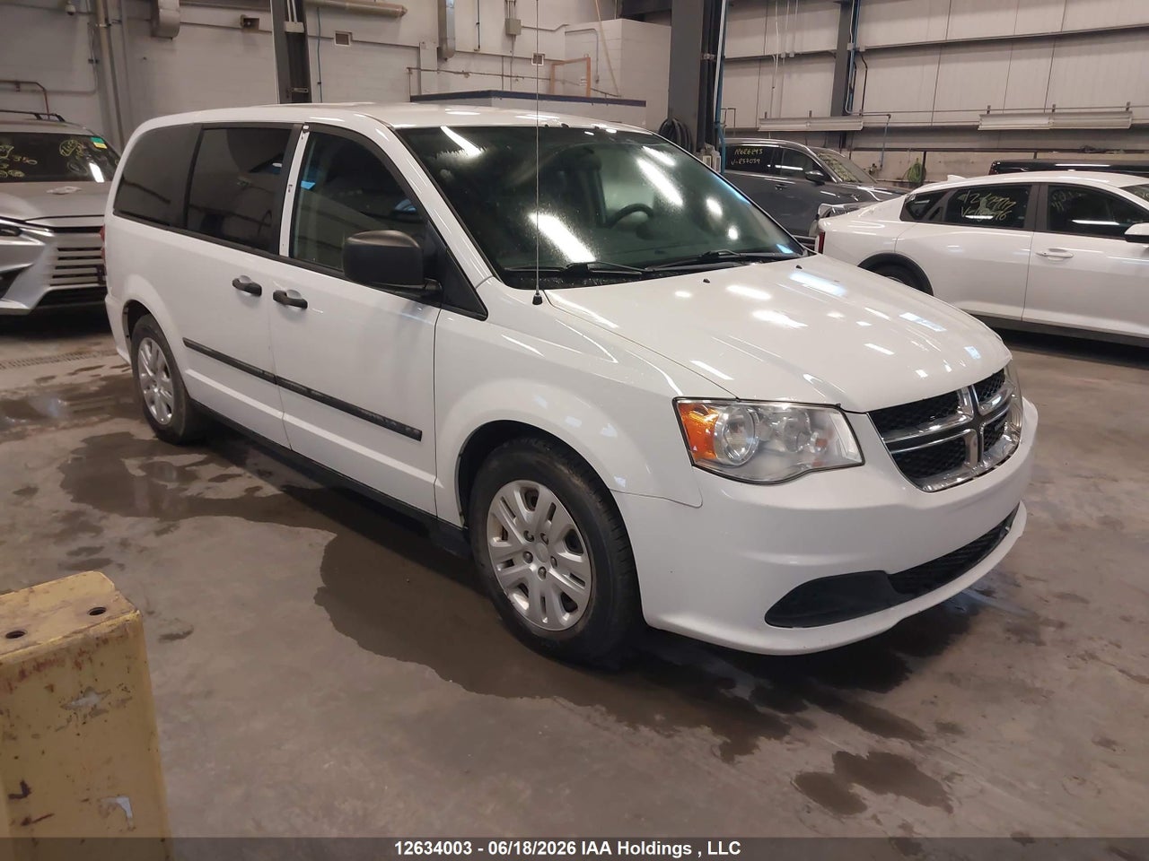 2C4RDGBG4FR671586 · 2015 DODGE GRAND CARAVAN SE