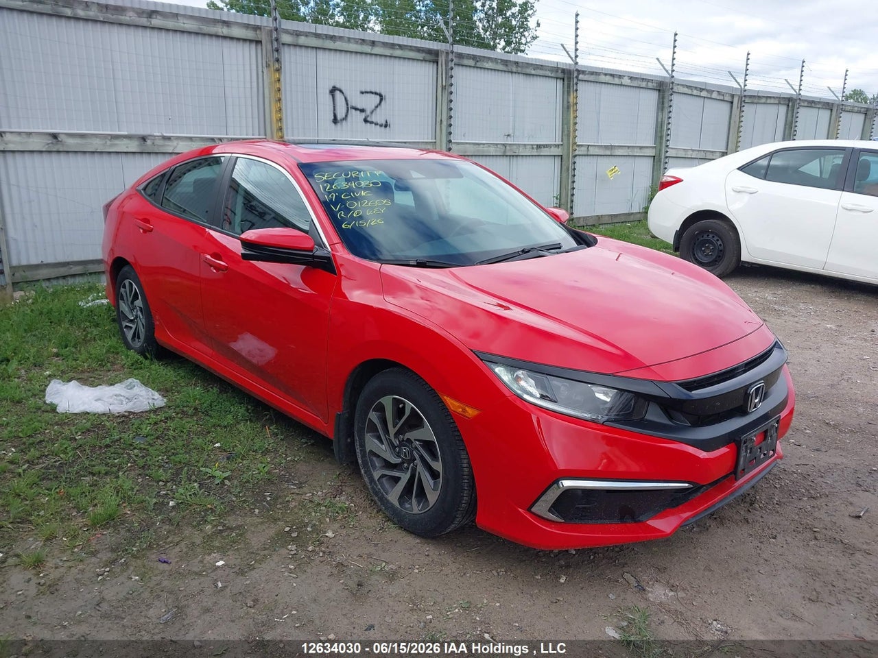 2HGFC2F72KH012605 · 2019 HONDA CIVIC EX 4DR