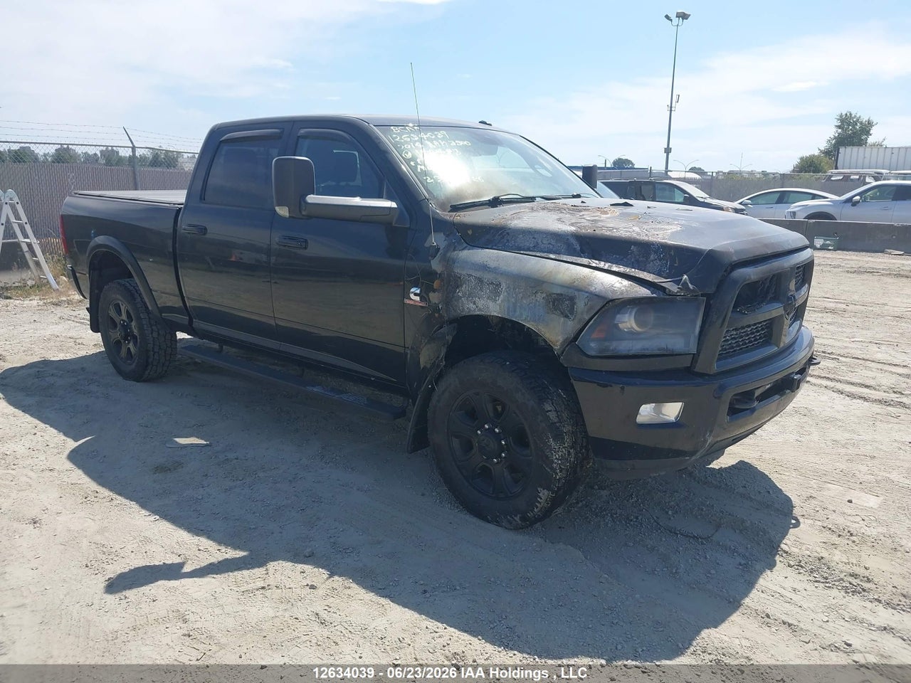 3C63R3EL3EG192483 · 2014 RAM 3500 LARAMIE
