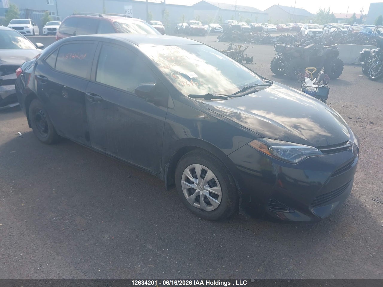 2T1BURHE5JC077889 · 2018 TOYOTA COROLLA CE