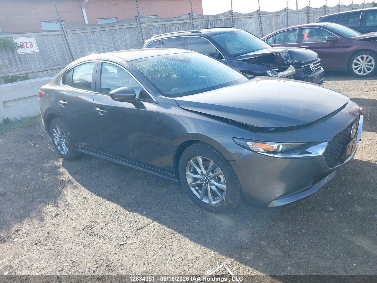 JM1BPBCM9S1798915 · 2025 MAZDA 3 PREFERRED