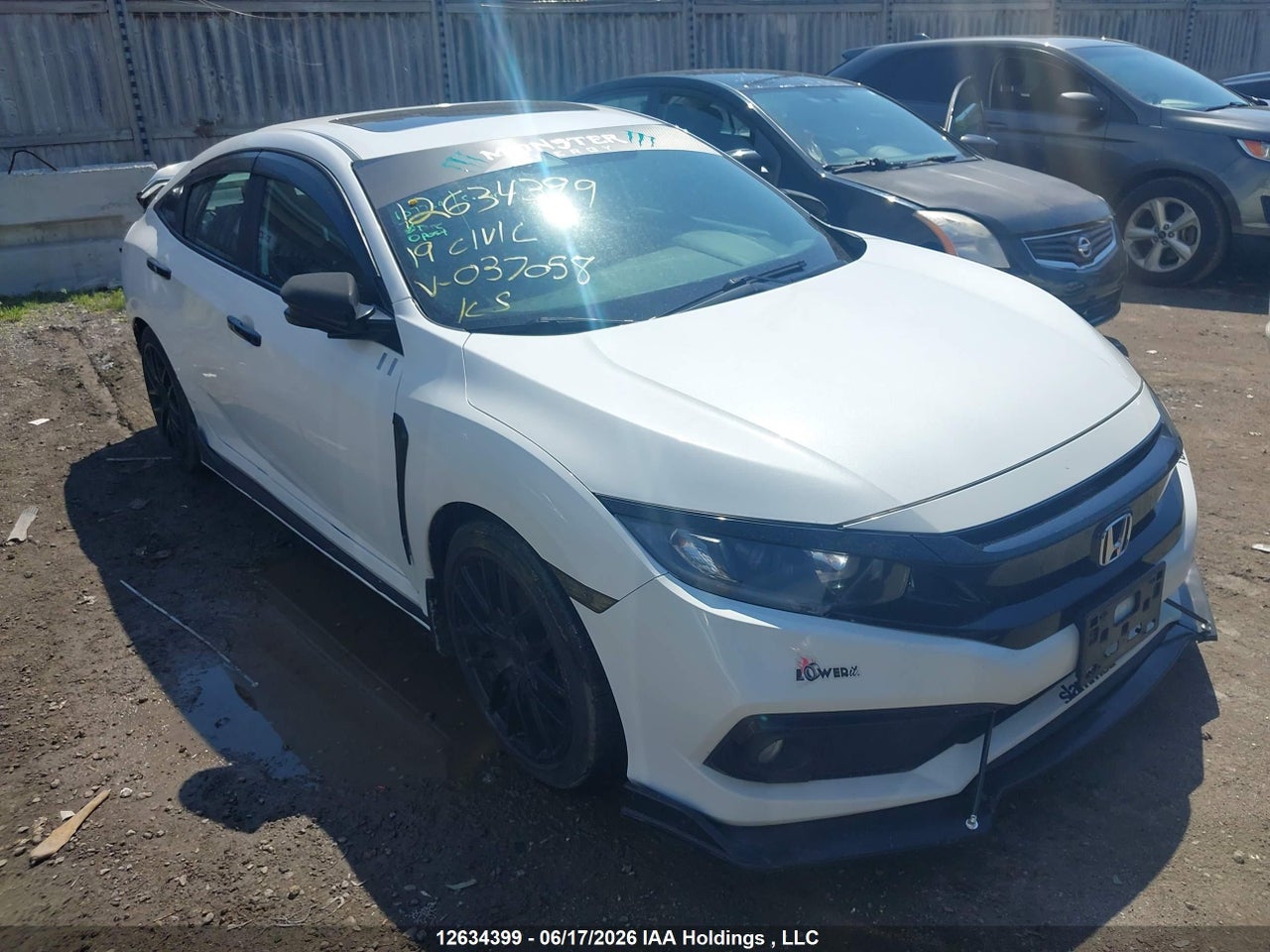 2HGFC2F82KH037058 · 2019 HONDA CIVIC SPORT