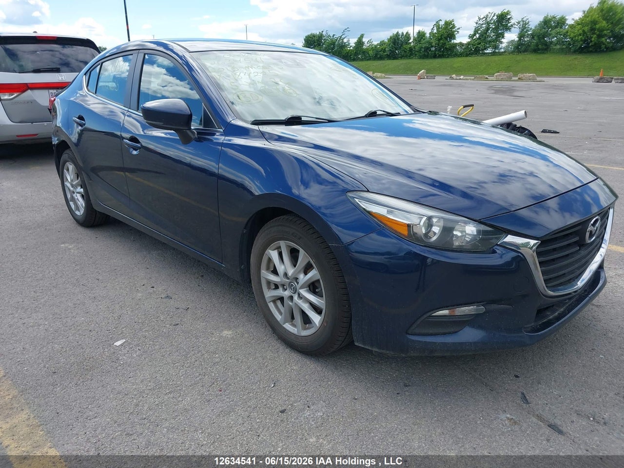 JM1BN1V71J1184205 · 2018 MAZDA MAZDA3 50TH ANNIVERSARY EDITION/GS/SE