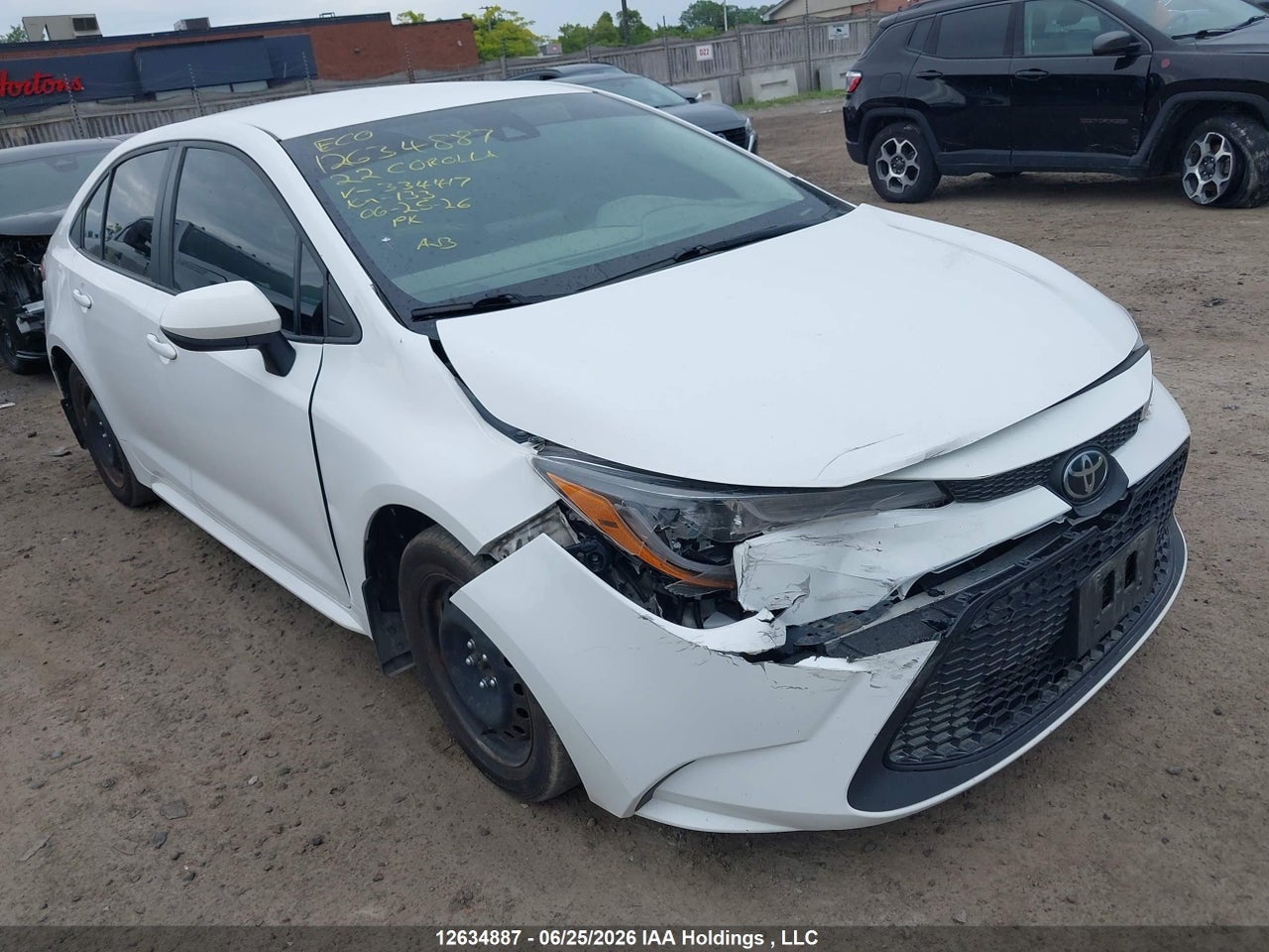 5YFBPMBE0NP334417 · 2022 TOYOTA COROLLA LE