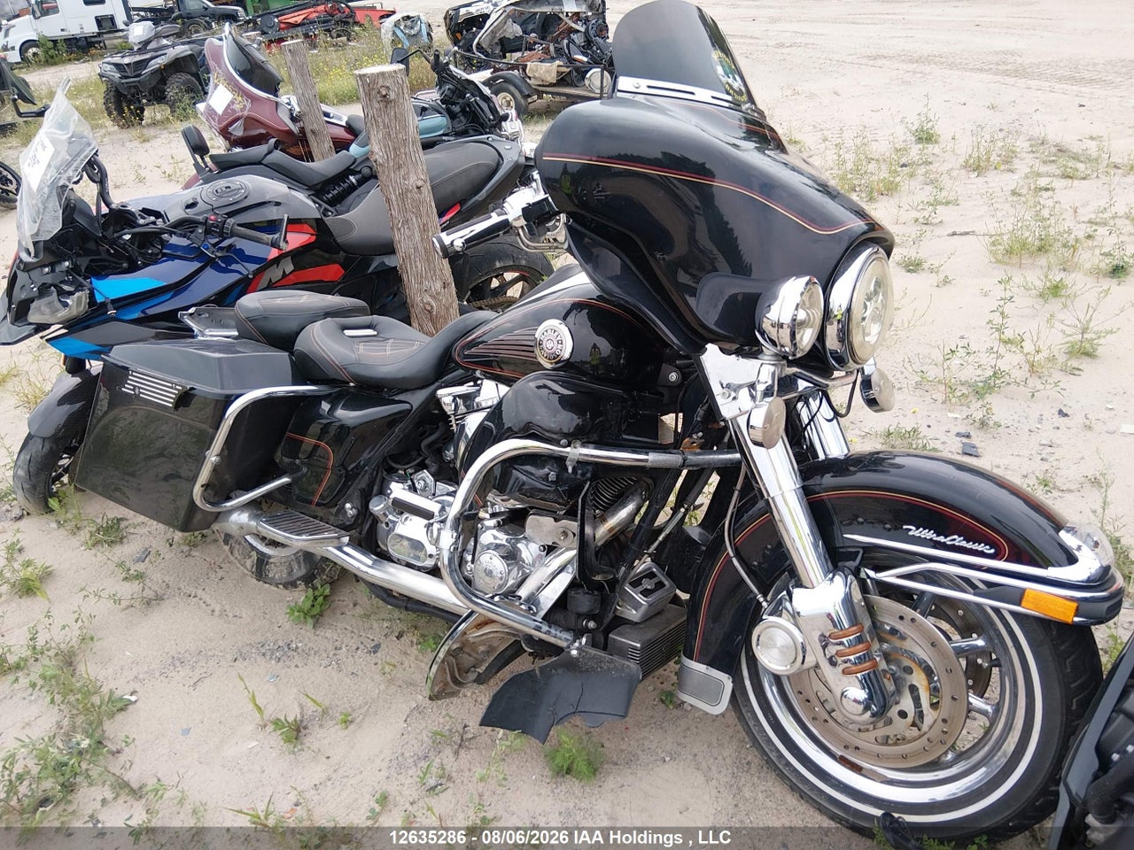 1HD1FCW17YY635247 · 2000 HARLEY DAVIDSON FLHTCUI