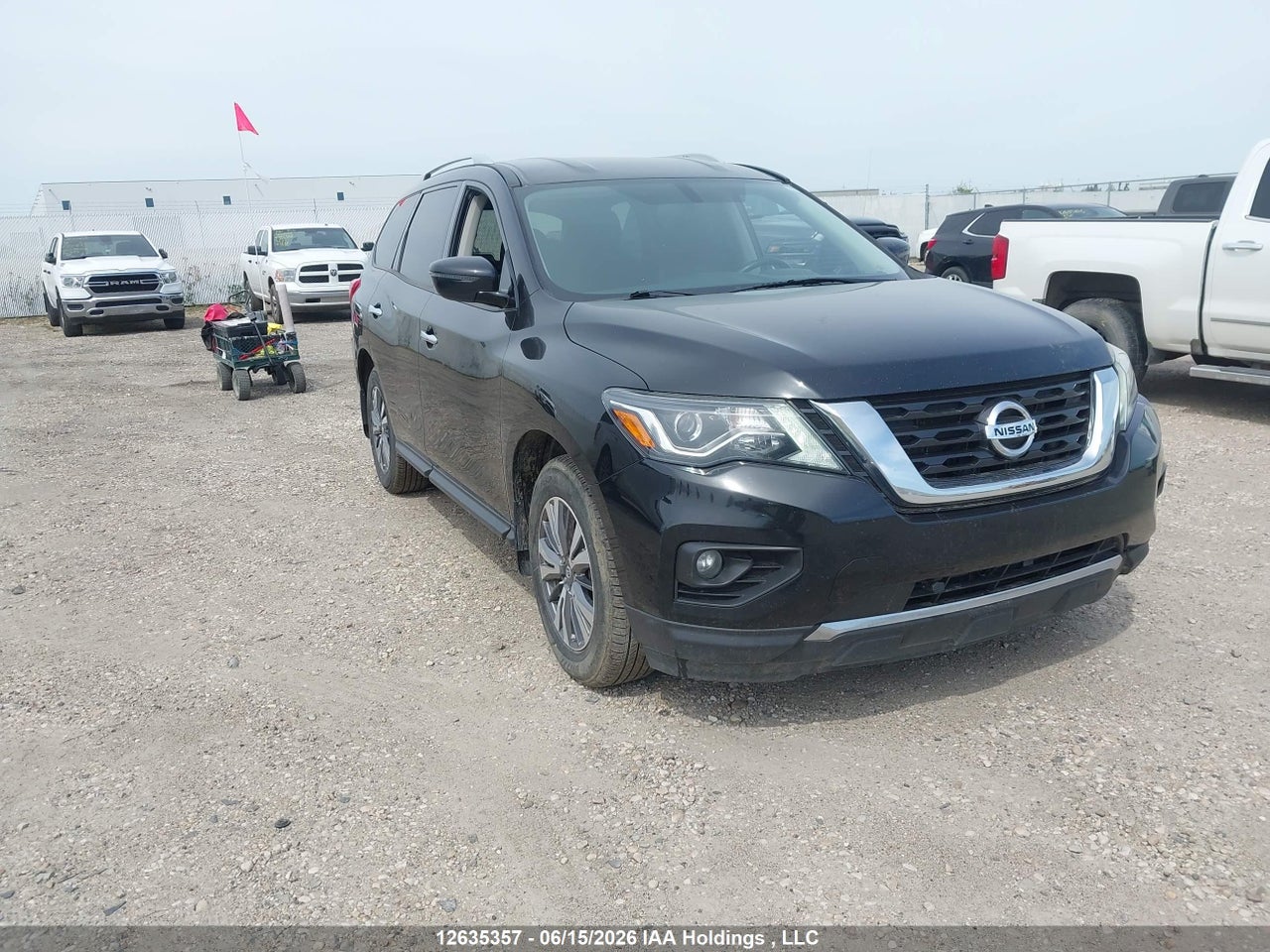 5N1DR2BMXLC614698 · 2020 NISSAN PATHFINDER SV