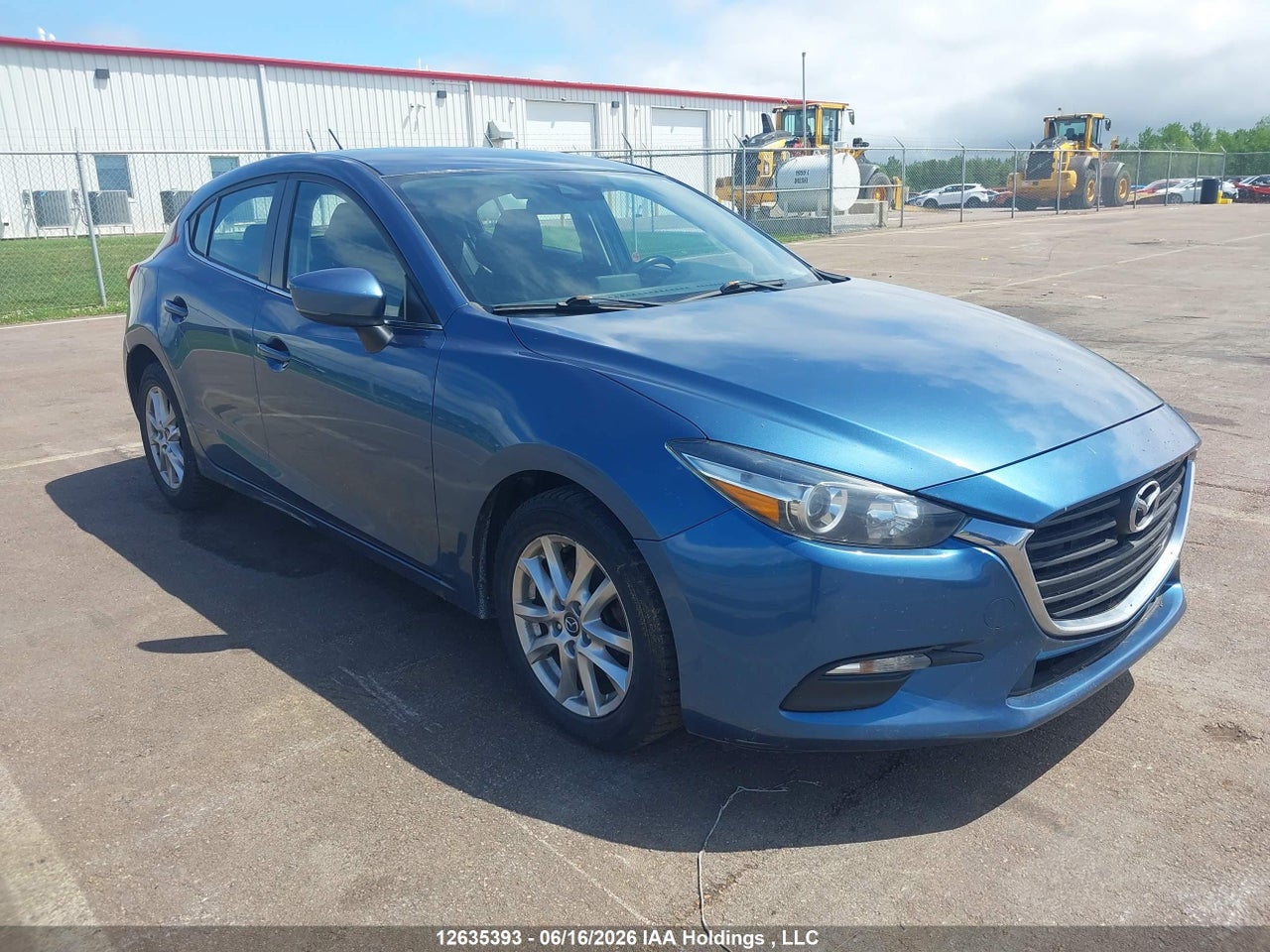 JM1BN1L79H1119146 · 2017 MAZDA 3 TOURING