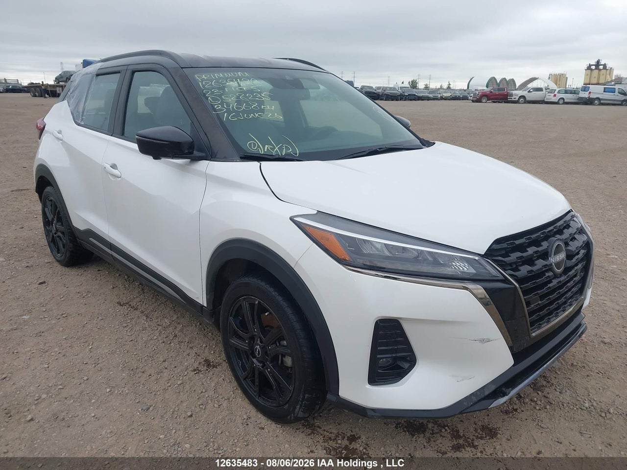 3N1CP5DV8PL528235 · 2023 NISSAN KICKS SR