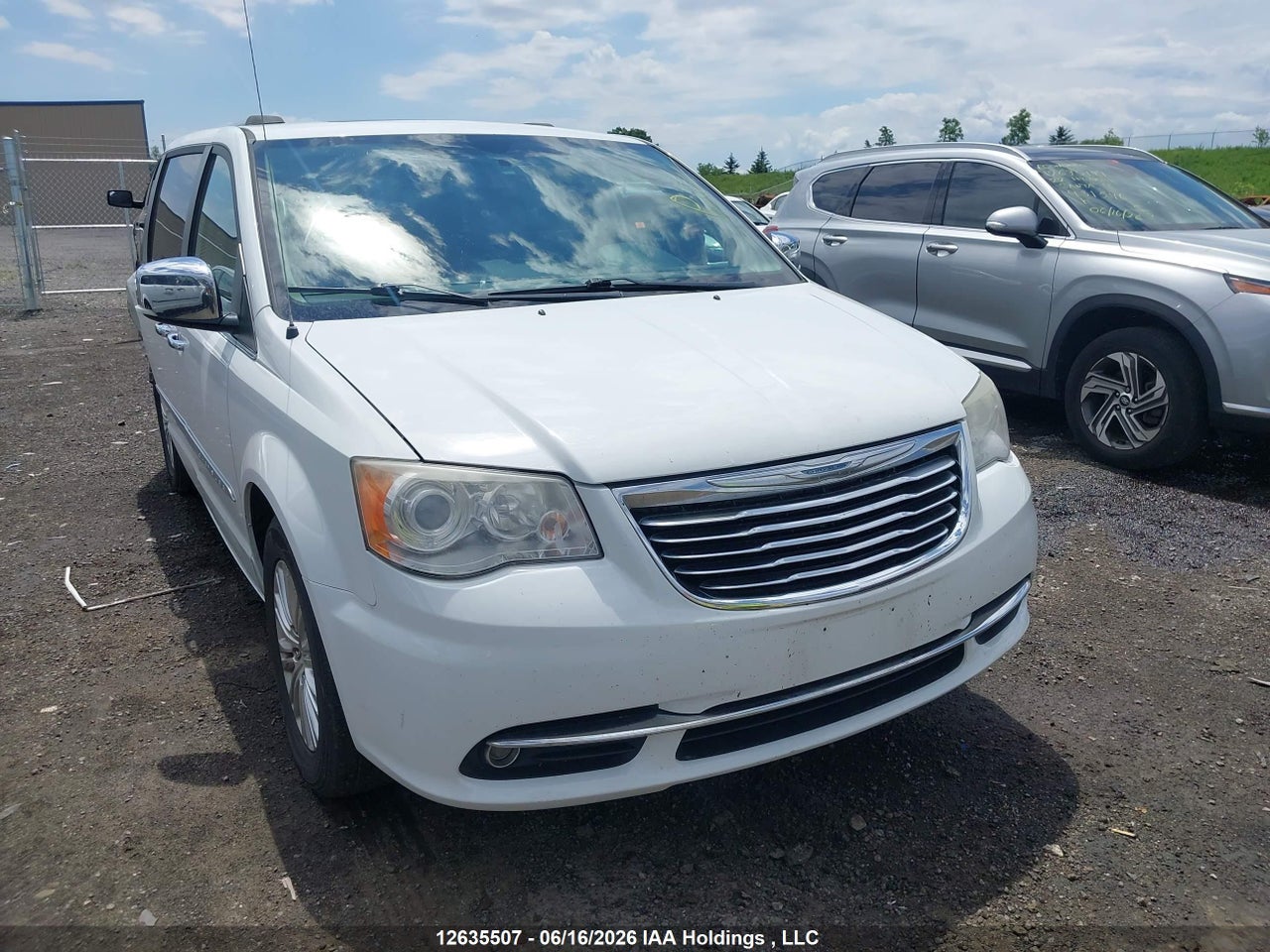 2C4RC1GG2ER387770 · 2014 CHRYSLER TOWN & COUNTRY LIMITED