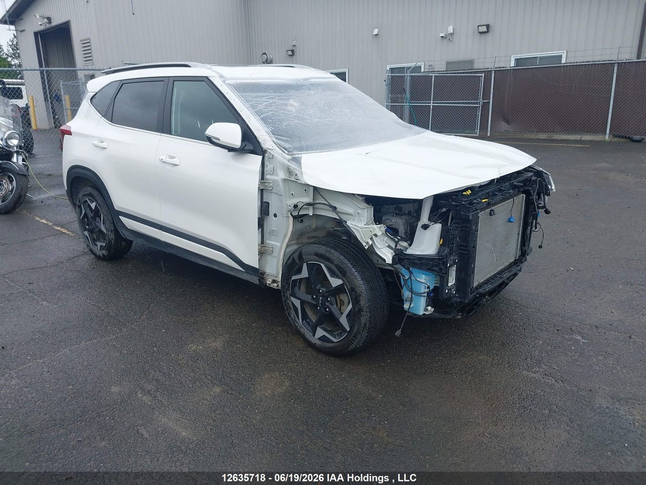 KNDERCAA7R7653319 · 2024 KIA SELTOS EX · 1/12