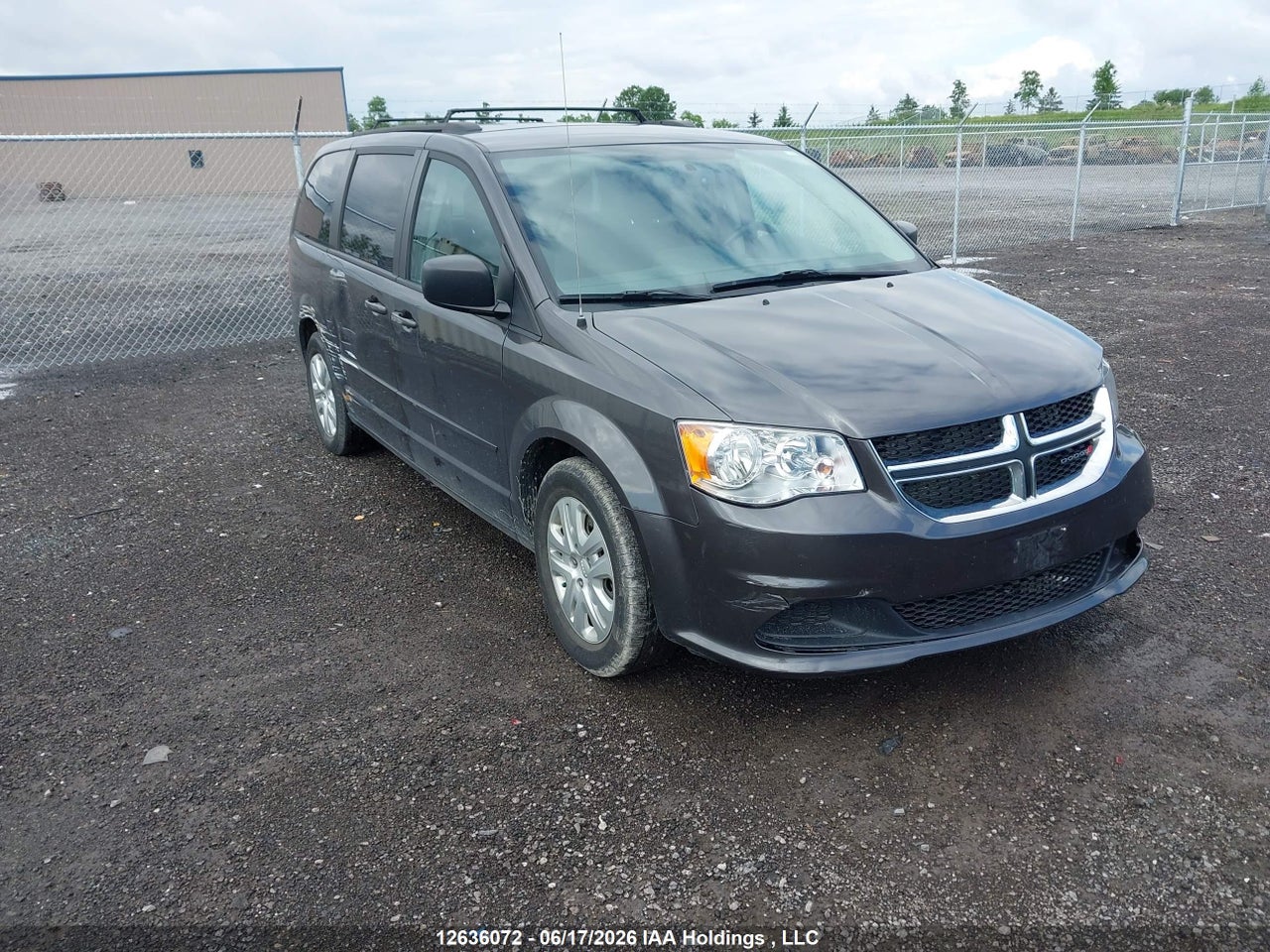 2C4RDGBG6HR868052 · 2017 DODGE GRAND CARAVAN CVP/SXT