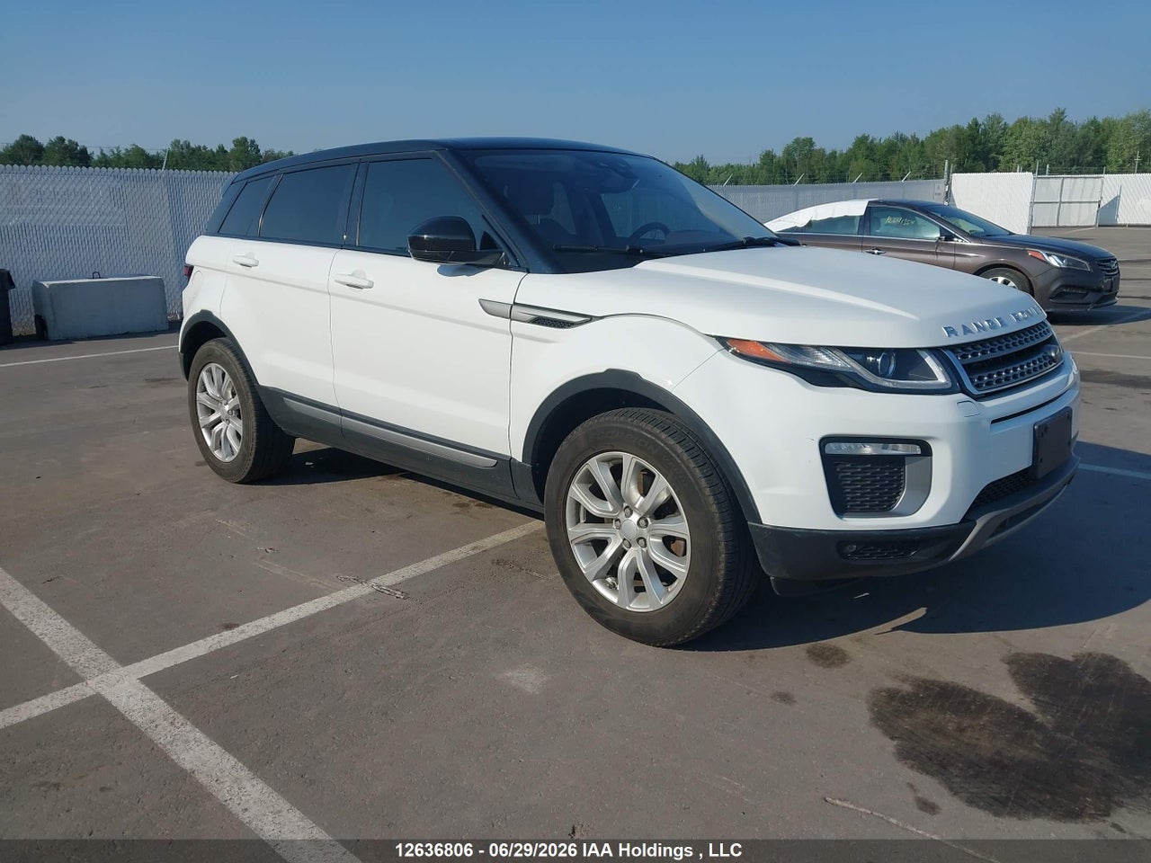 SALVP2BG9GH078949 · 2016 LAND ROVER RANGE ROVER EVOQUE SE