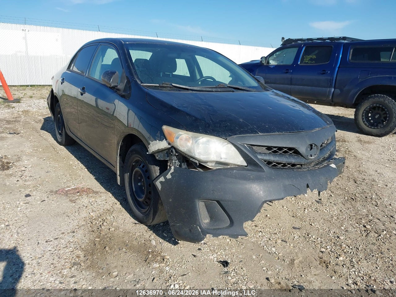2T1BU4EE0DC010886 · 2013 TOYOTA COROLLA CE
