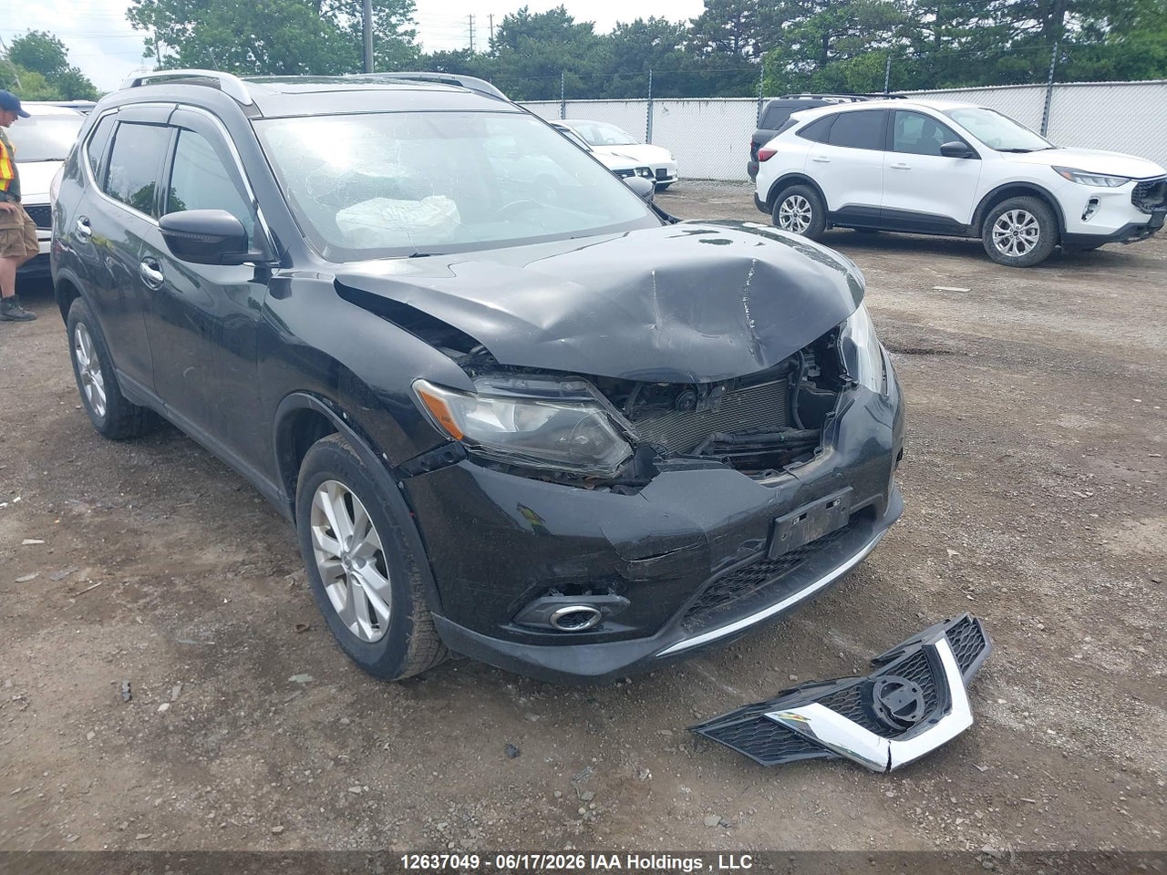 5N1AT2MV4GC808529 · 2016 NISSAN ROGUE S/SL/SV