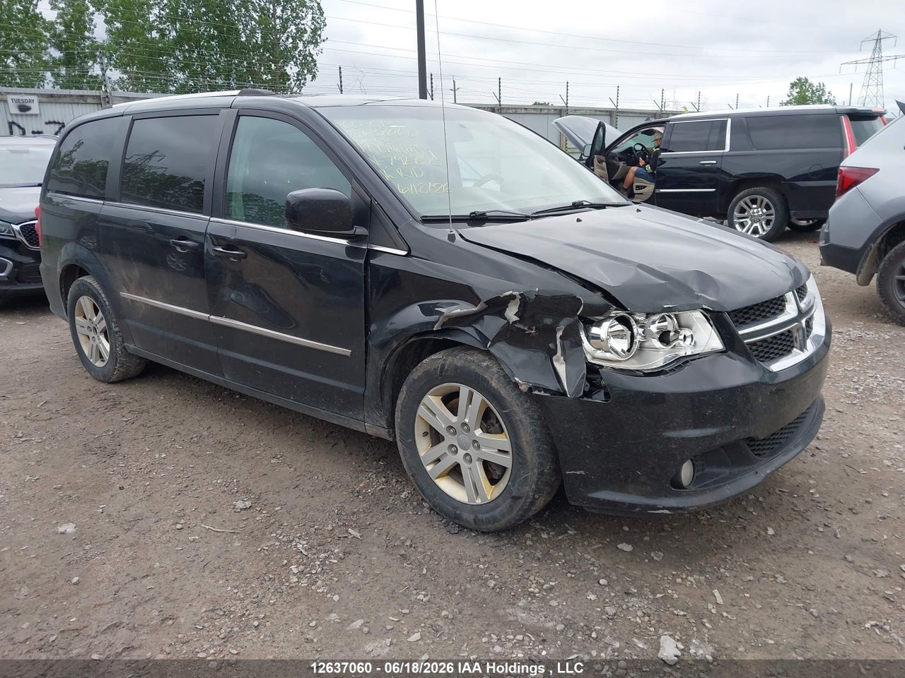 2C4RDGDG9HR792890 · 2017 DODGE GRAND CARAVAN CREW