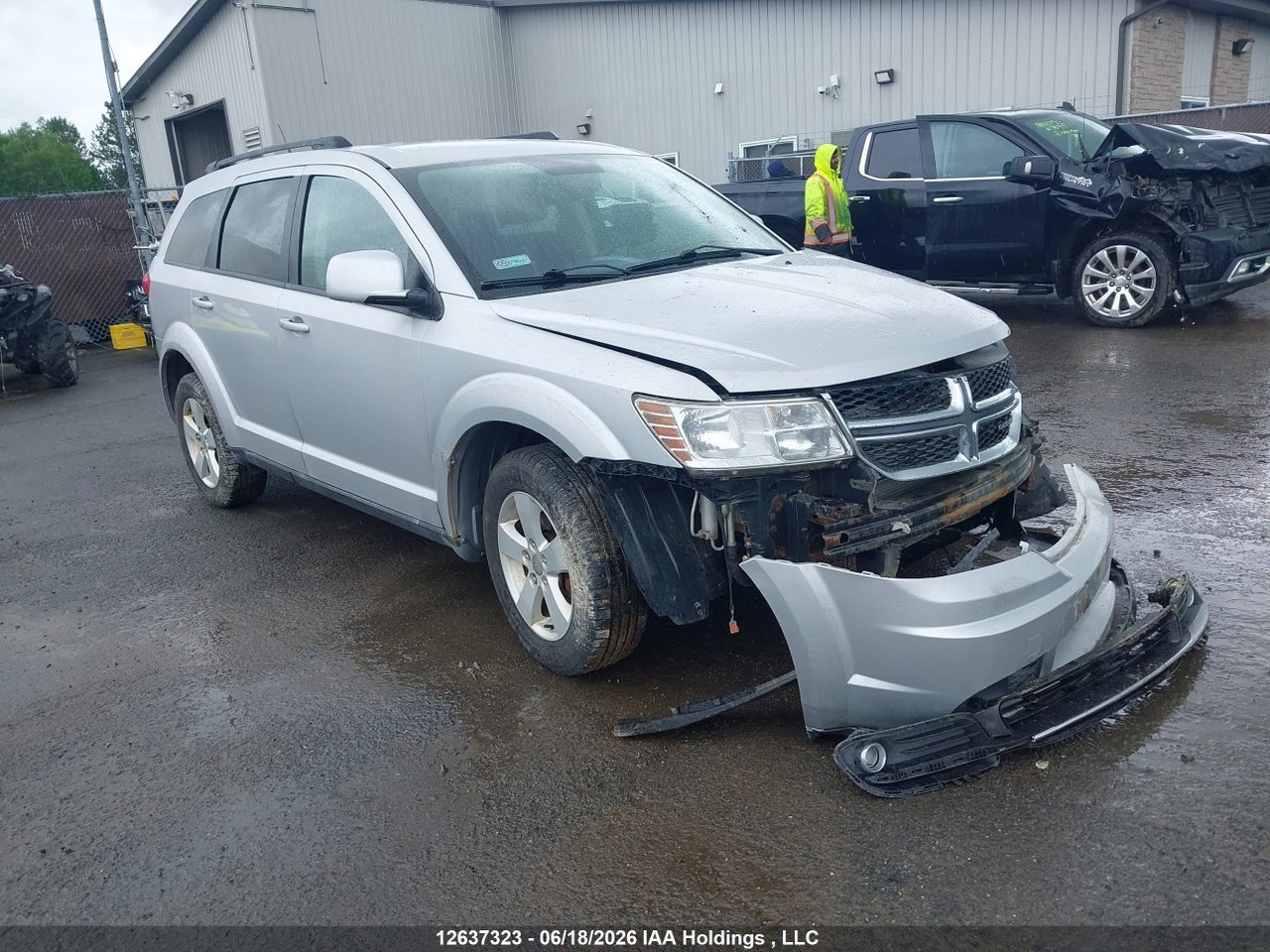 3D4PG5FG8BT524551 · 2011 DODGE JOURNEY