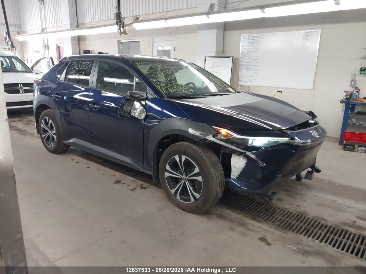 JTMABACA9PA040123 · 2023 TOYOTA BZ4X