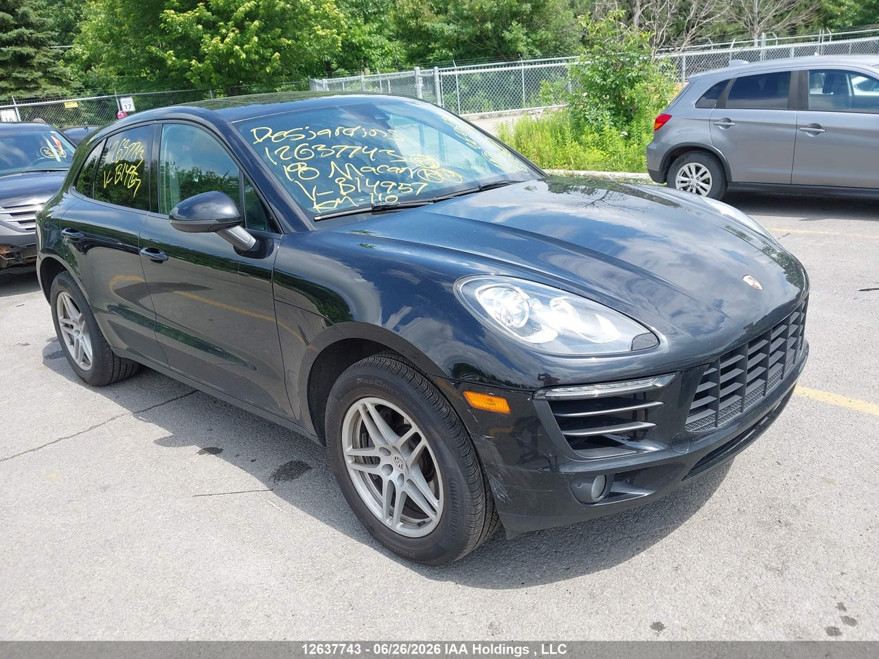 WP1AA2A50JLB14957 · 2018 PORSCHE MACAN · 1/12
