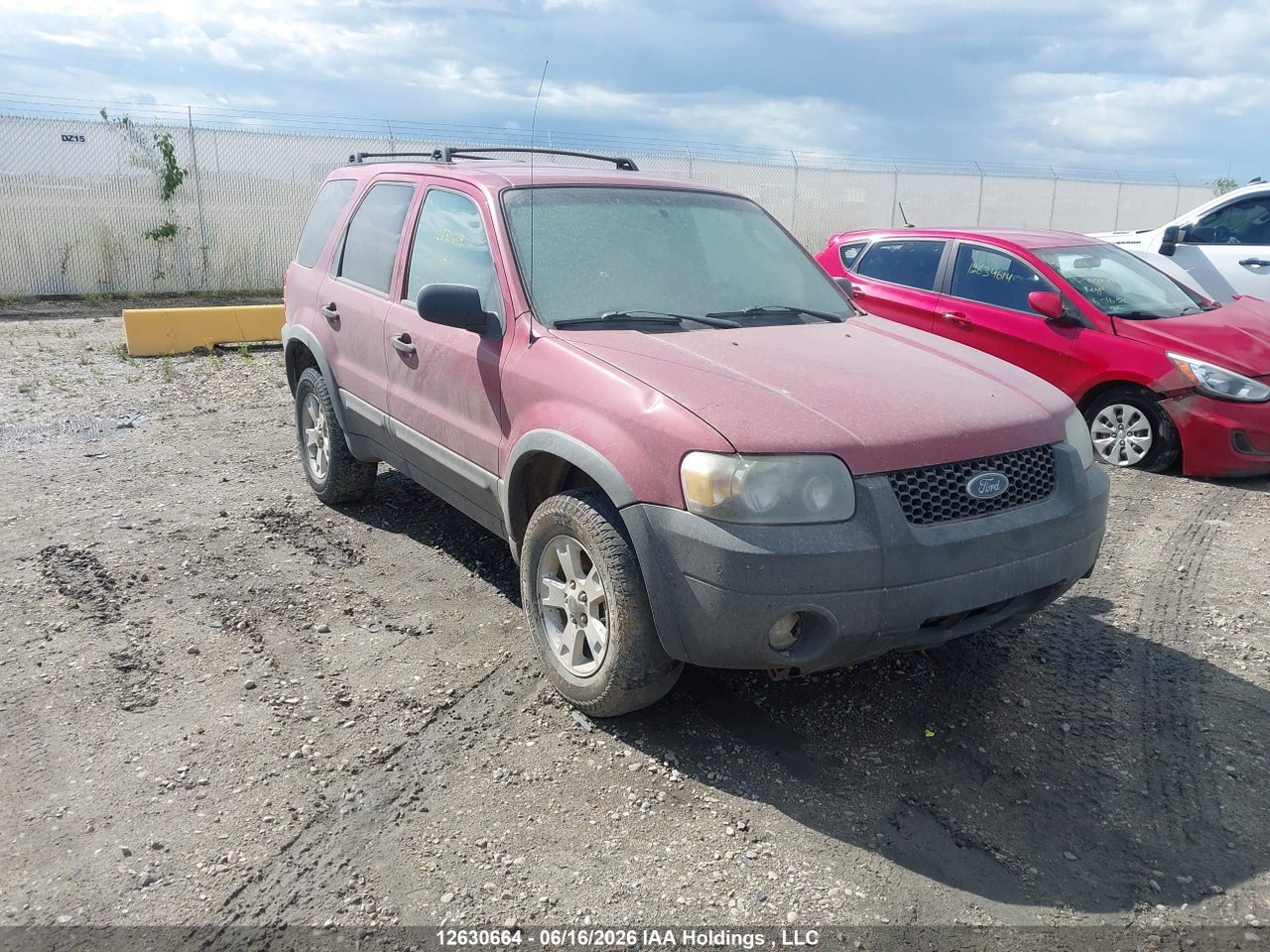 1FMYU93115KC42139 · 2005 FORD ESCAPE XLT