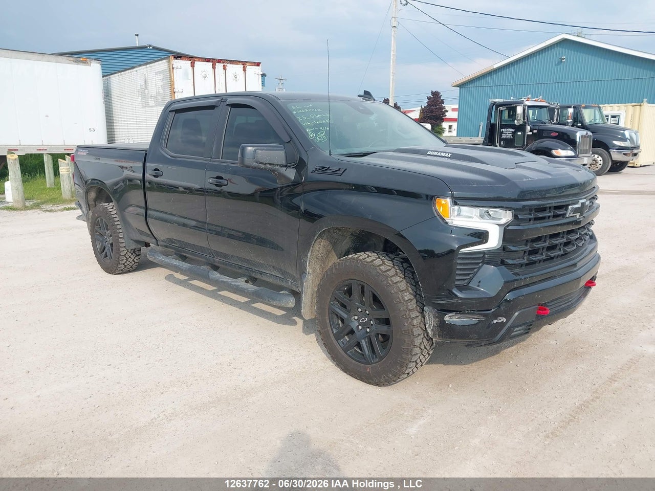 3GCUKFE89SG185631 · 2025 CHEVROLET SILVERADO K1500 LT TRAIL BOSS