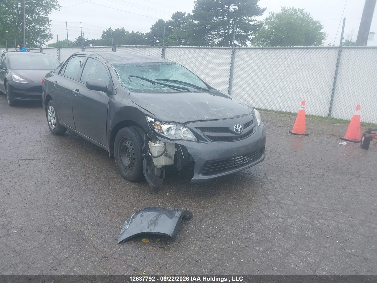 2T1BU4EE4DC039209 · 2013 TOYOTA COROLLA S/LE · 1/12