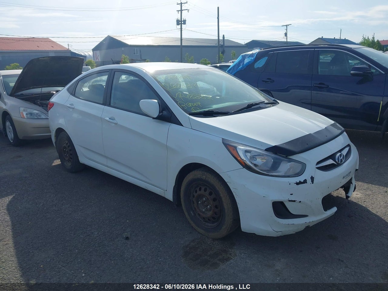 KMHCT4AE4EU748882 · 2014 HYUNDAI ACCENT GL