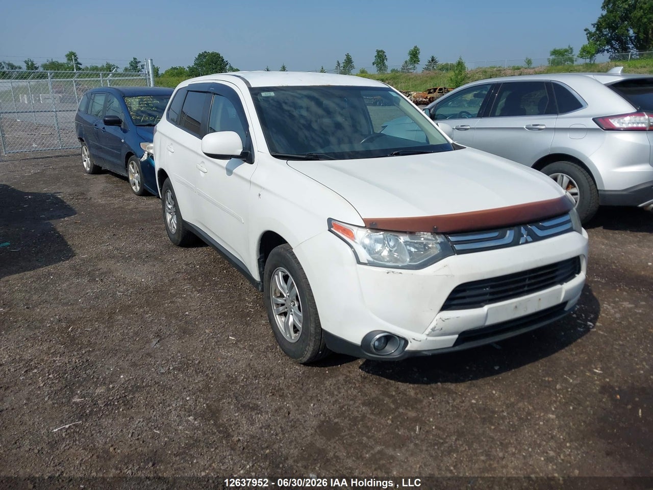 JA4AZ2A37EZ606763 · 2014 MITSUBISHI OUTLANDER ES