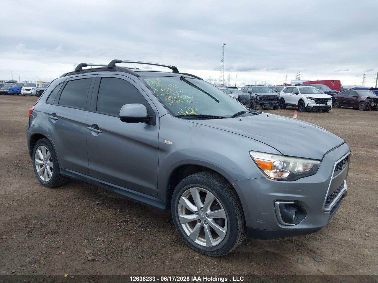 4A4AJ4AUXDE602917 · 2013 MITSUBISHI RVR GT