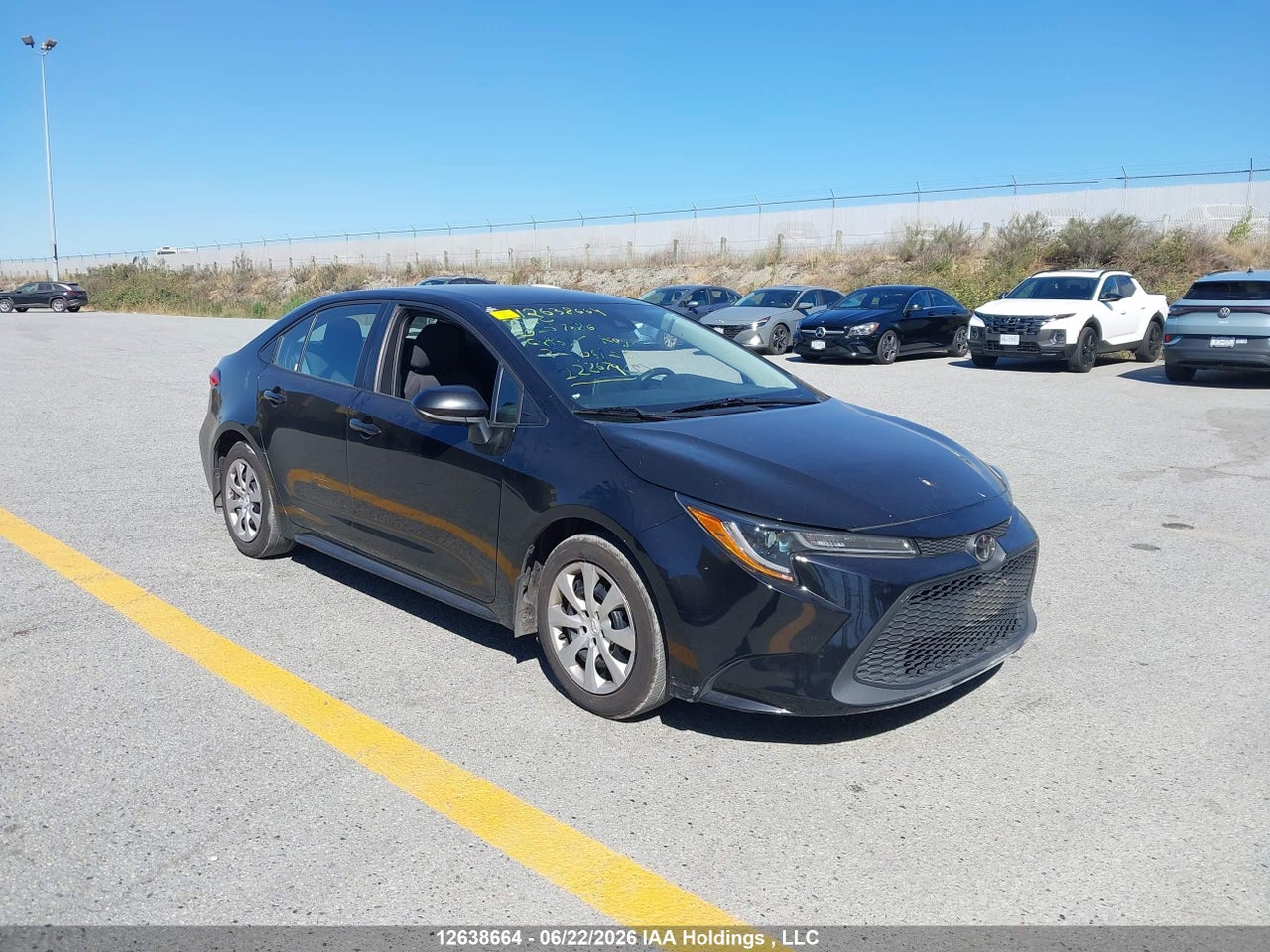 5YFBPMBE5MP257686 · 2021 TOYOTA COROLLA LE