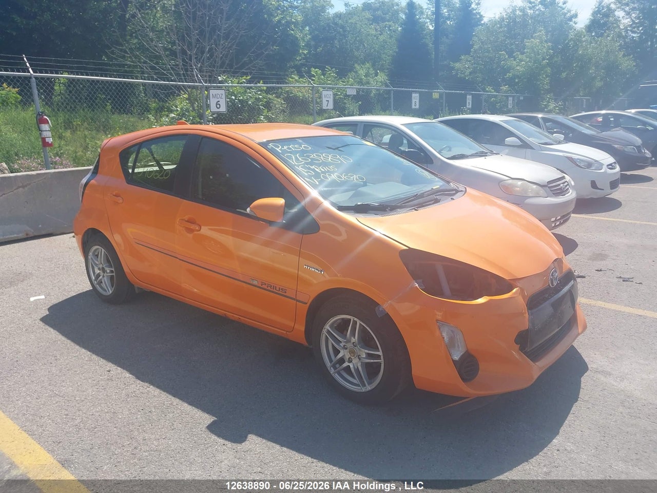 JTDKDTB34F1090620 · 2015 TOYOTA Prius c