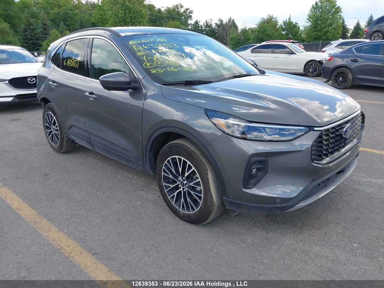 1FMCU0E18TUA35851 · 2026 FORD ESCAPE PHEV · 1/12