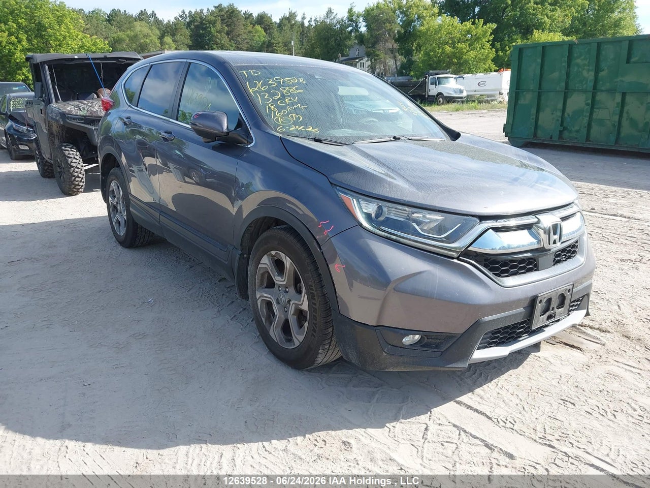 2HKRW2H55JH132886 · 2018 HONDA CR-V EX