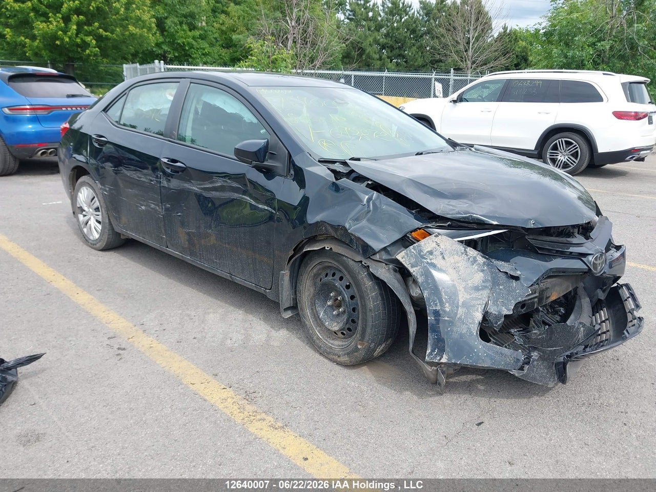 2T1BURHE2JC093872 · 2018 TOYOTA COROLLA LE