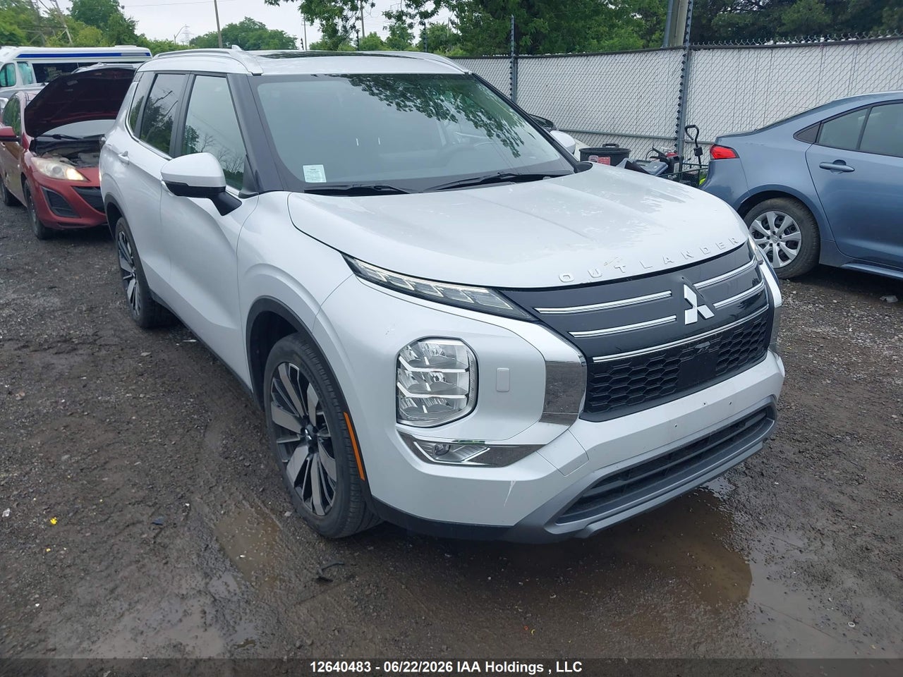 JA4J4VA82SZ613997 · 2025 MITSUBISHI OUTLANDER LE S-AWC/SE S-AWC/SEL S-AWC